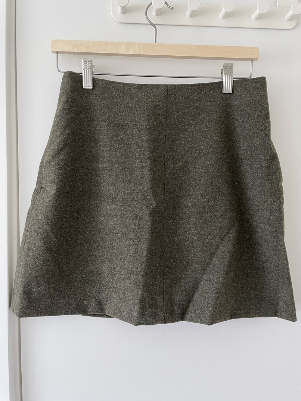 Wilfred Olive Green Mini A-Line Skirt